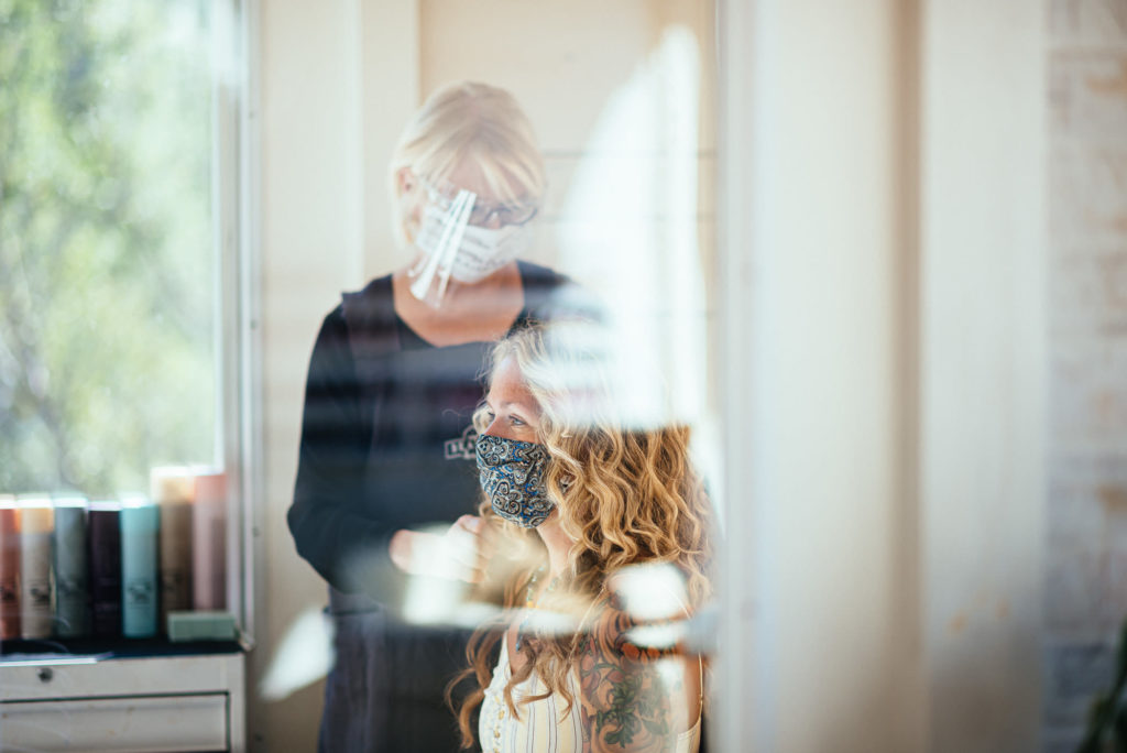 Hairstyling with a mask